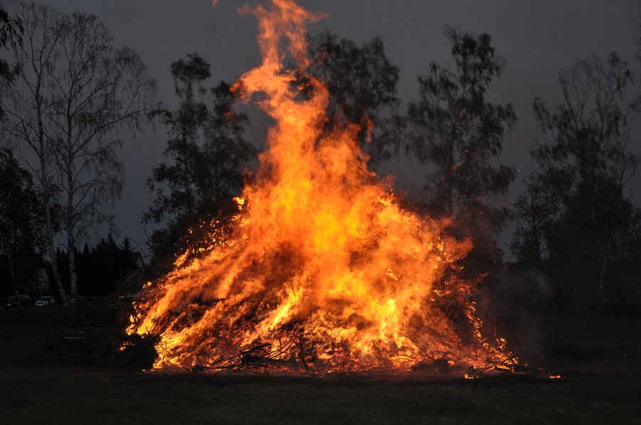 Osterfeuer2011