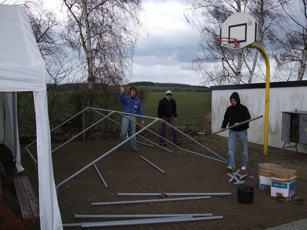 Osterfeueraufbau2008